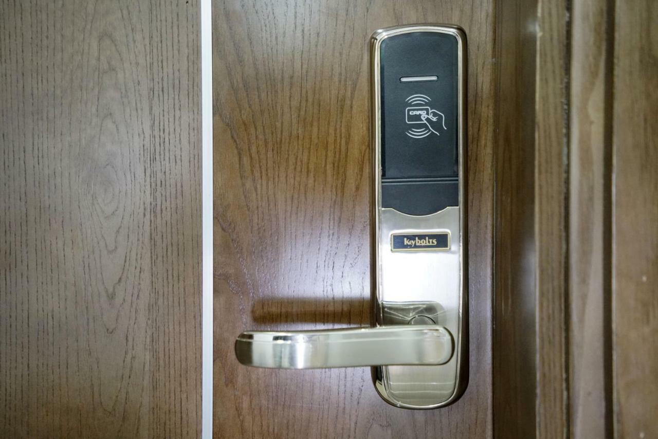 Lex Hotel Ha Long Eksteriør bilde